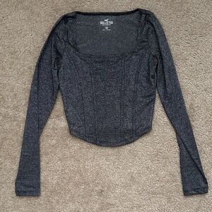 Hollister Women's Gray Long Sleeve Crop Top